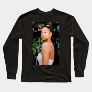 Captivating Hearts The Enchanting Music Of SZA Long Sleeve T-Shirt